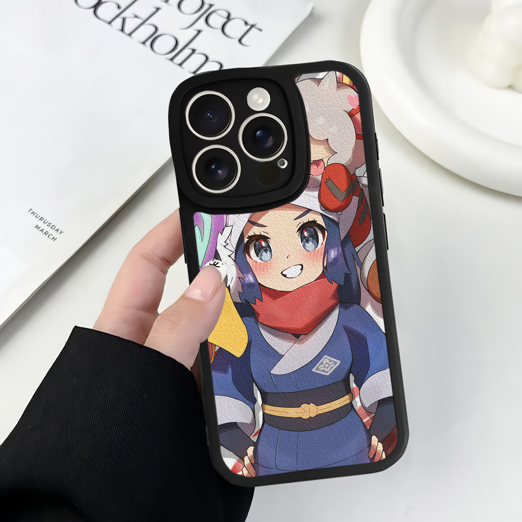 （画像用） ポケットモンスター Pokémon 【iPhone 16シリーズ対応】シリコンスマホケース（レザー調） 材質：シリコン